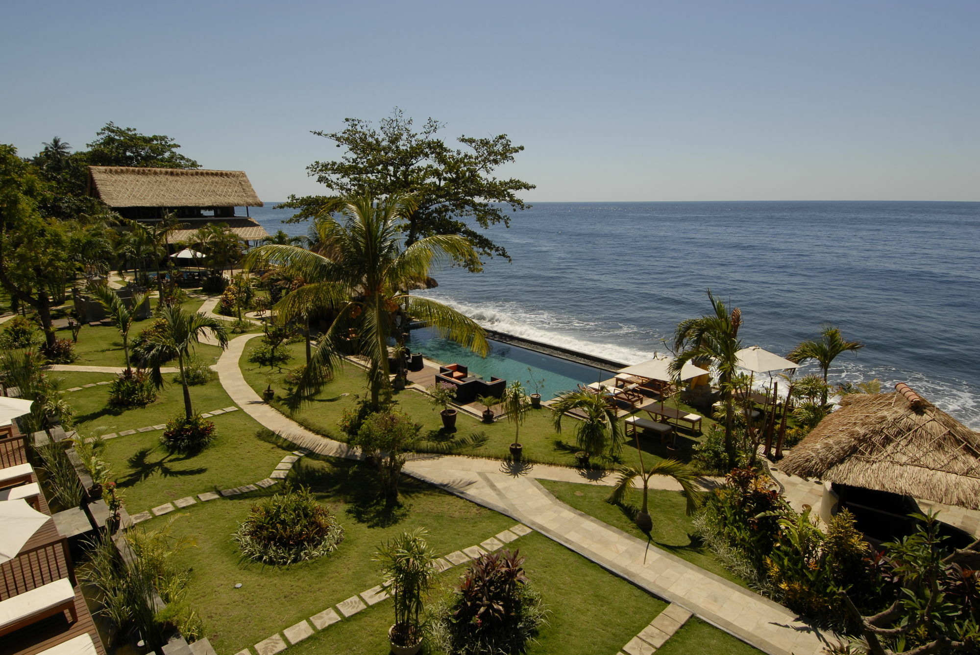 Tauch Terminal Resort Tulamben & Spa Экстерьер фото